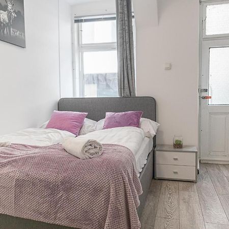 Cozy Room @ Hauptbahnhof - Well Situated & Central Viena Exterior foto