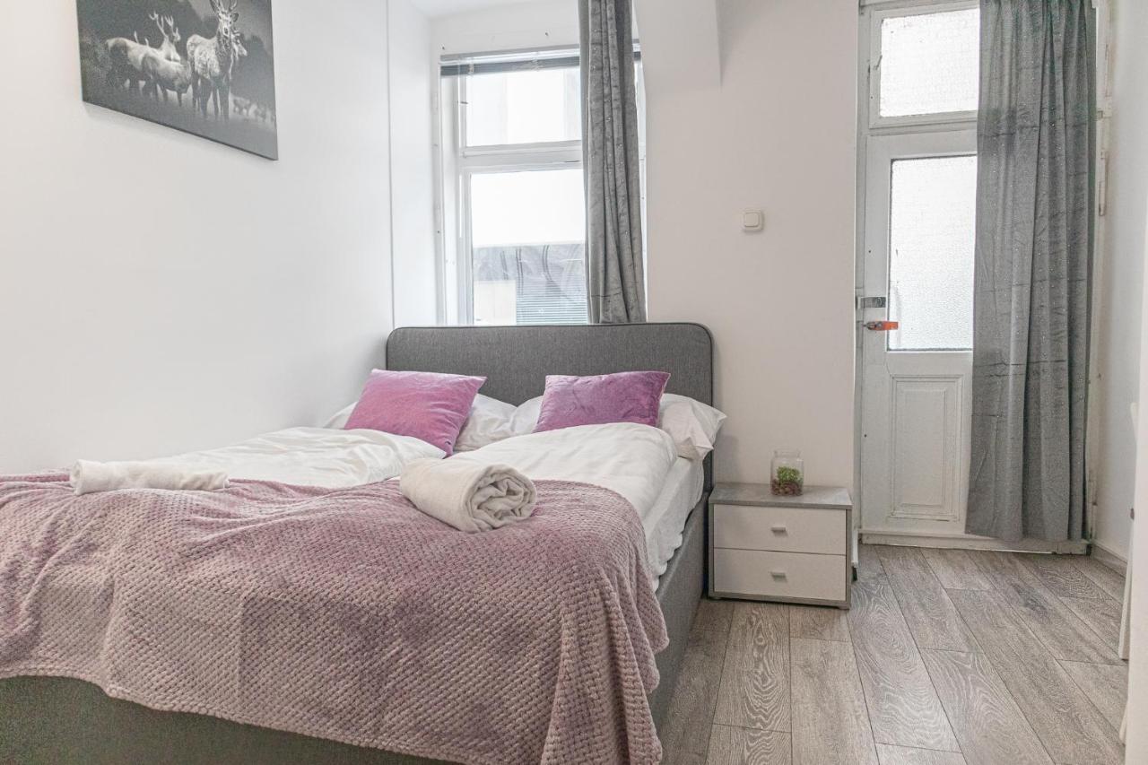 Cozy Room @ Hauptbahnhof - Well Situated & Central Viena Exterior foto